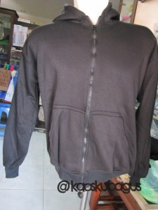 jaket polos warna hitam