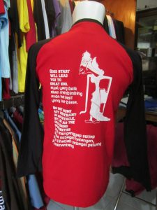 sablon rubber kaos raglan