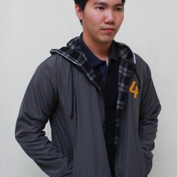 Jaket Windbreaker Semarang